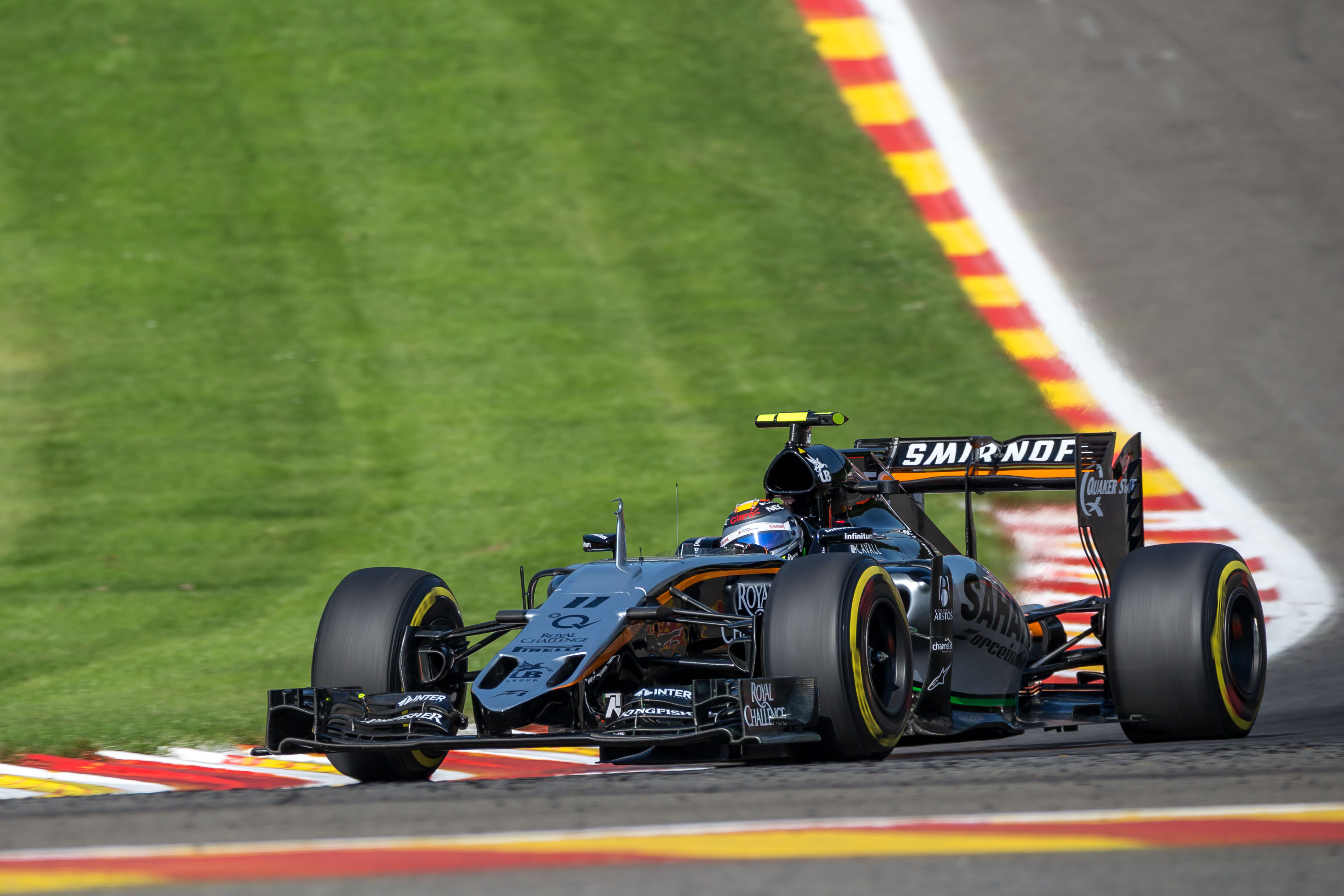 Renault denkt ook aan Force India voor overname