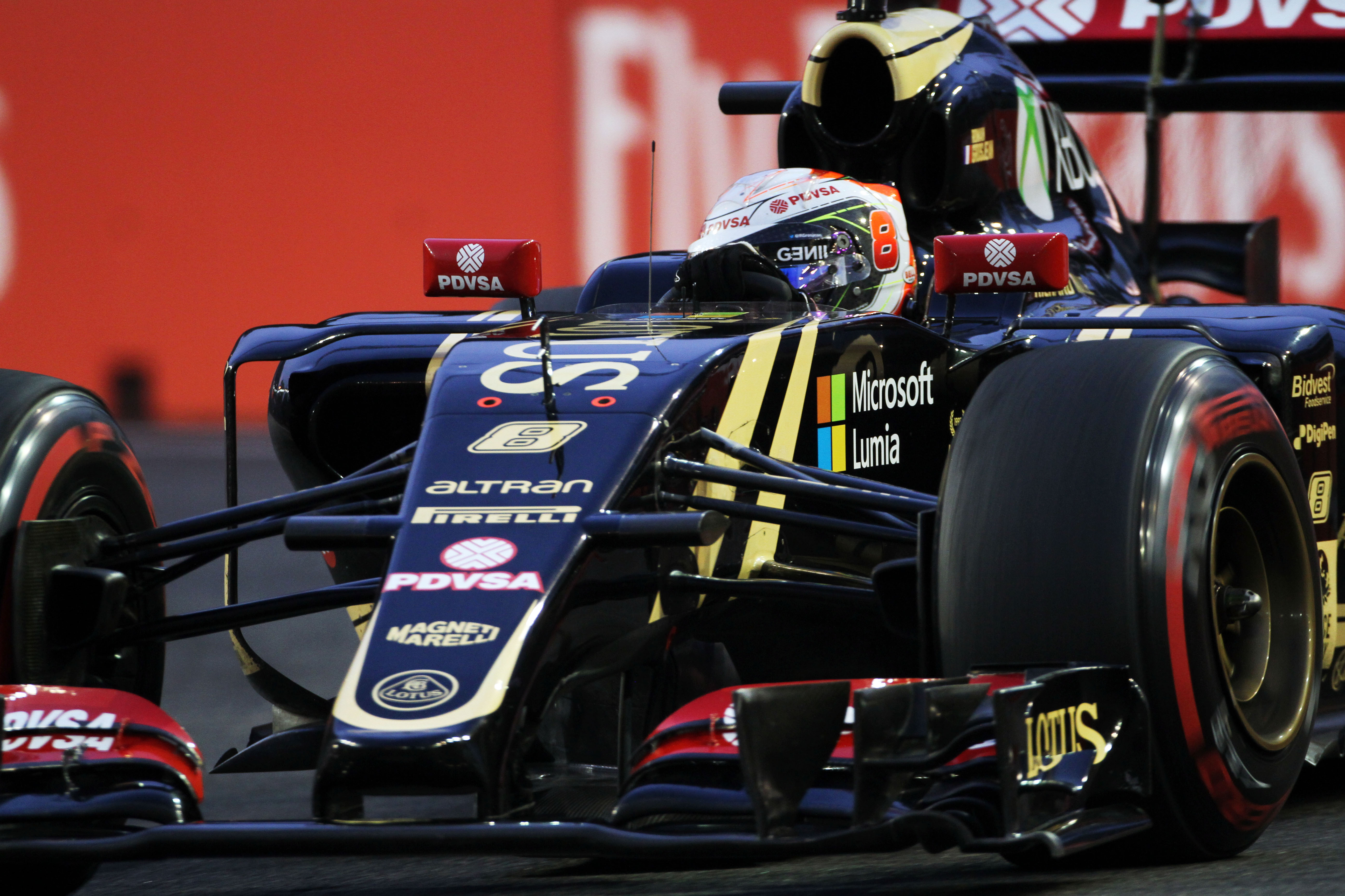 Grosjean beperkt schade voor Lotus