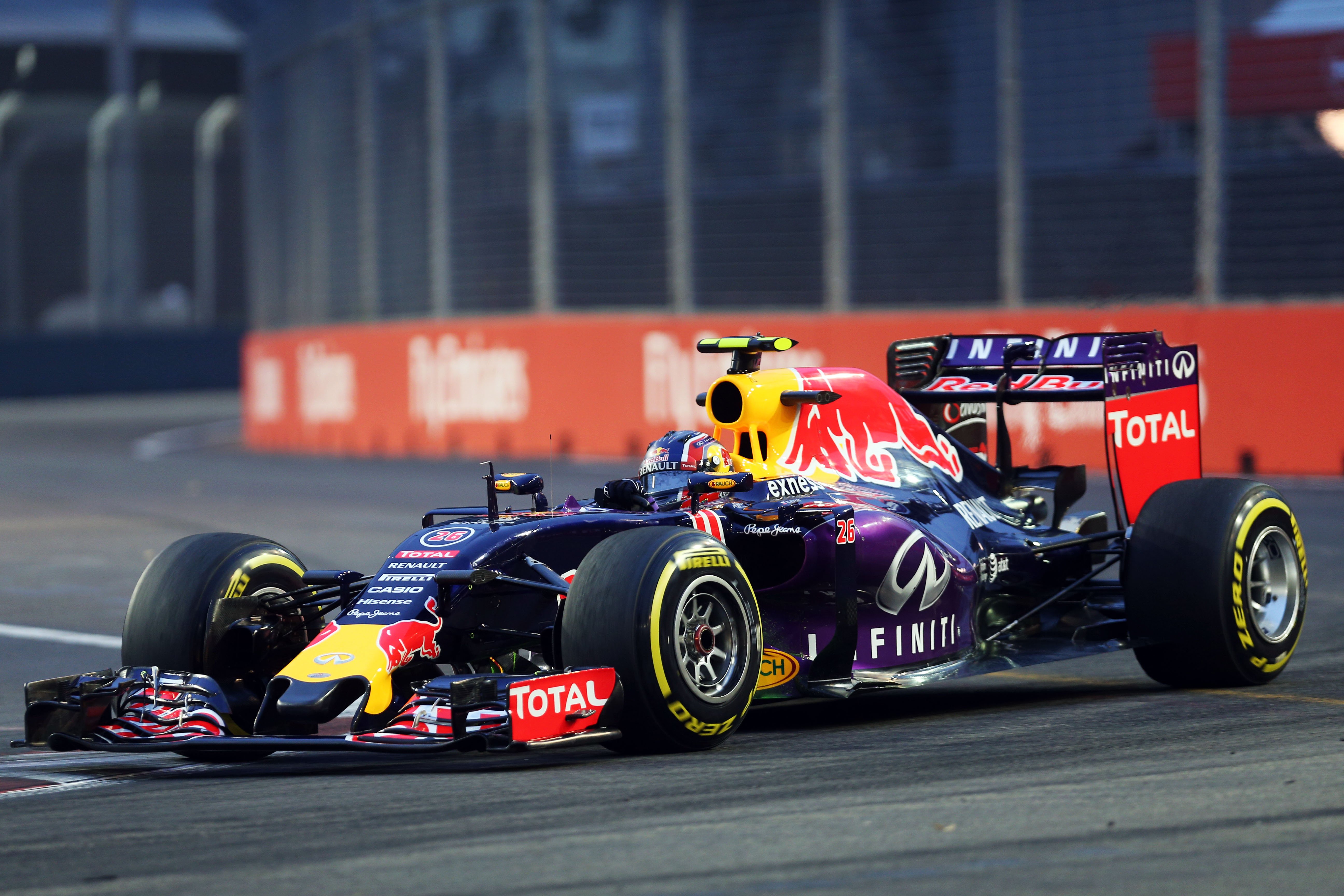 VT2: Kvyat snelste in tweede training