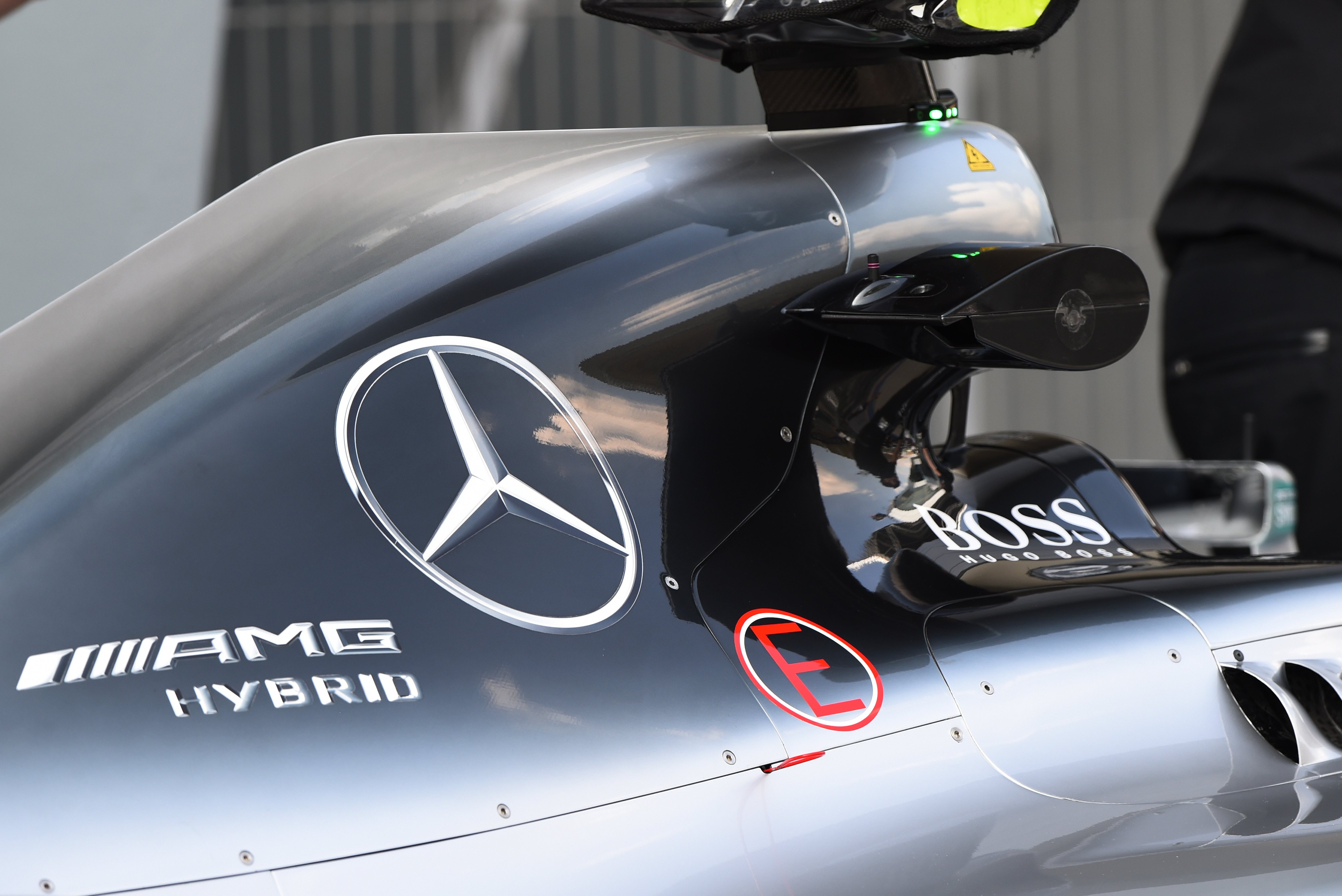 ‘F1 denkt over prijslimiet klantenmotoren’