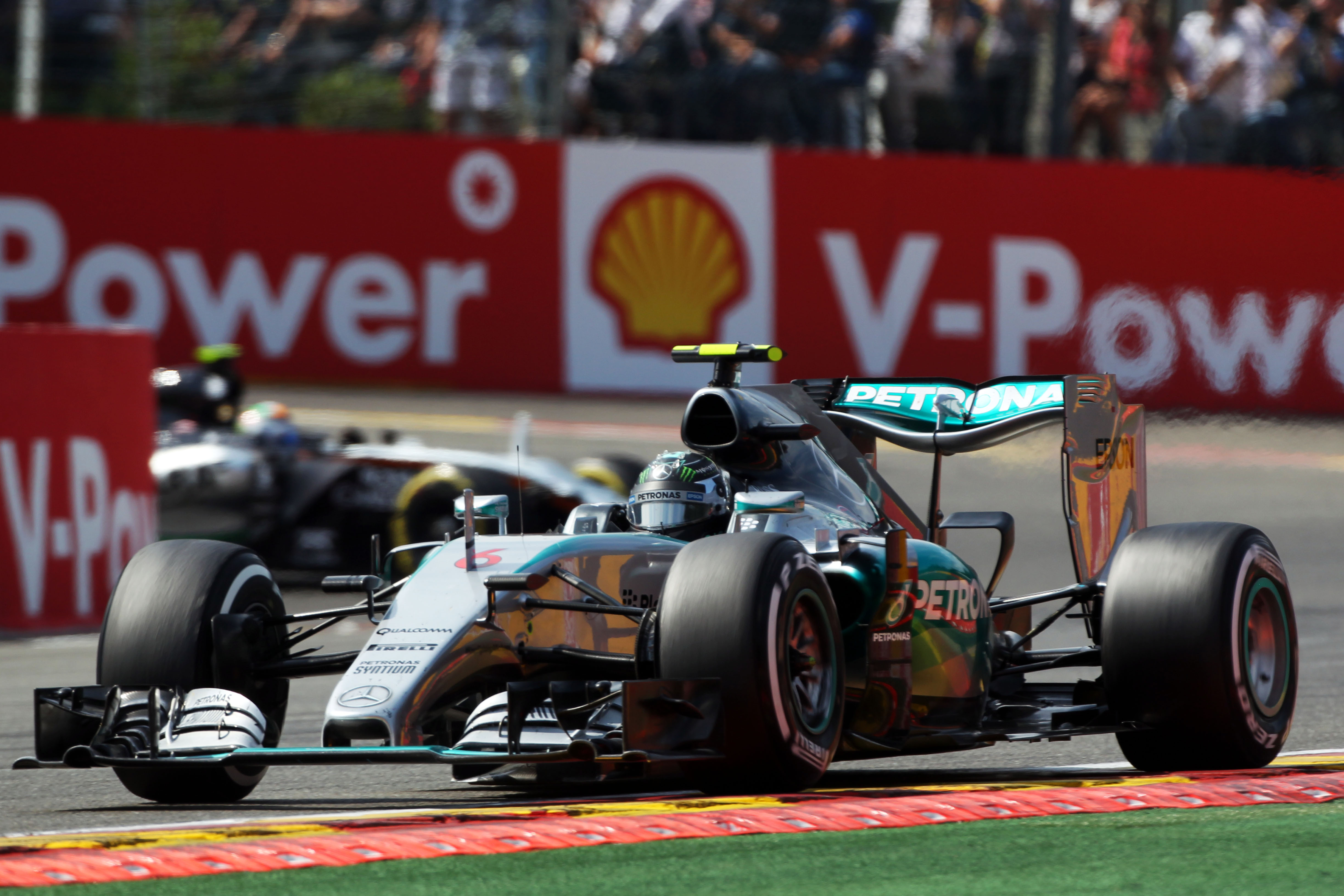 ‘Alleen de zege telt’ voor Rosberg in Italië