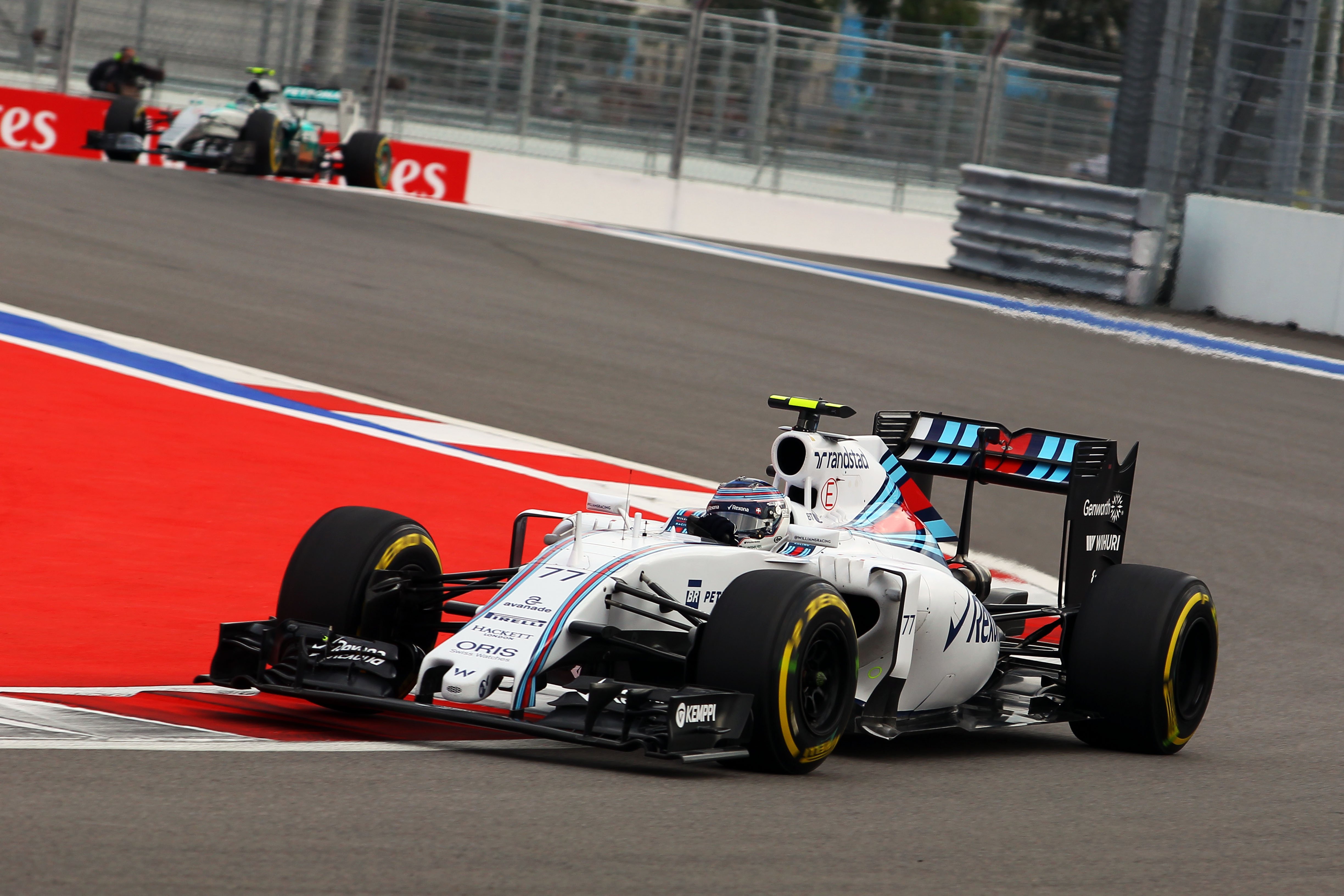 Derde startplek voor Bottas, Massa strandt in Q2