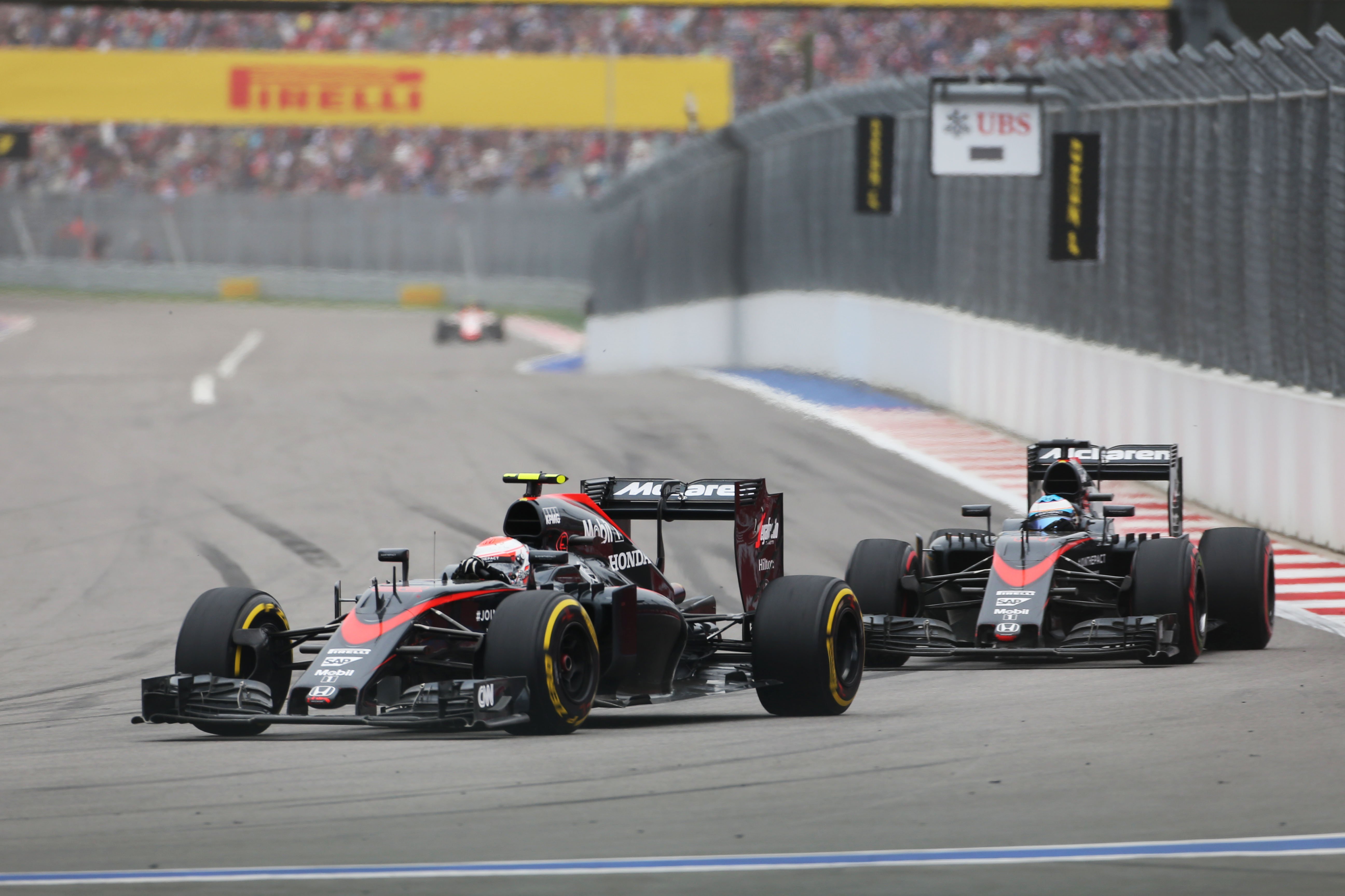 Net geen dubbele puntenfinish McLaren