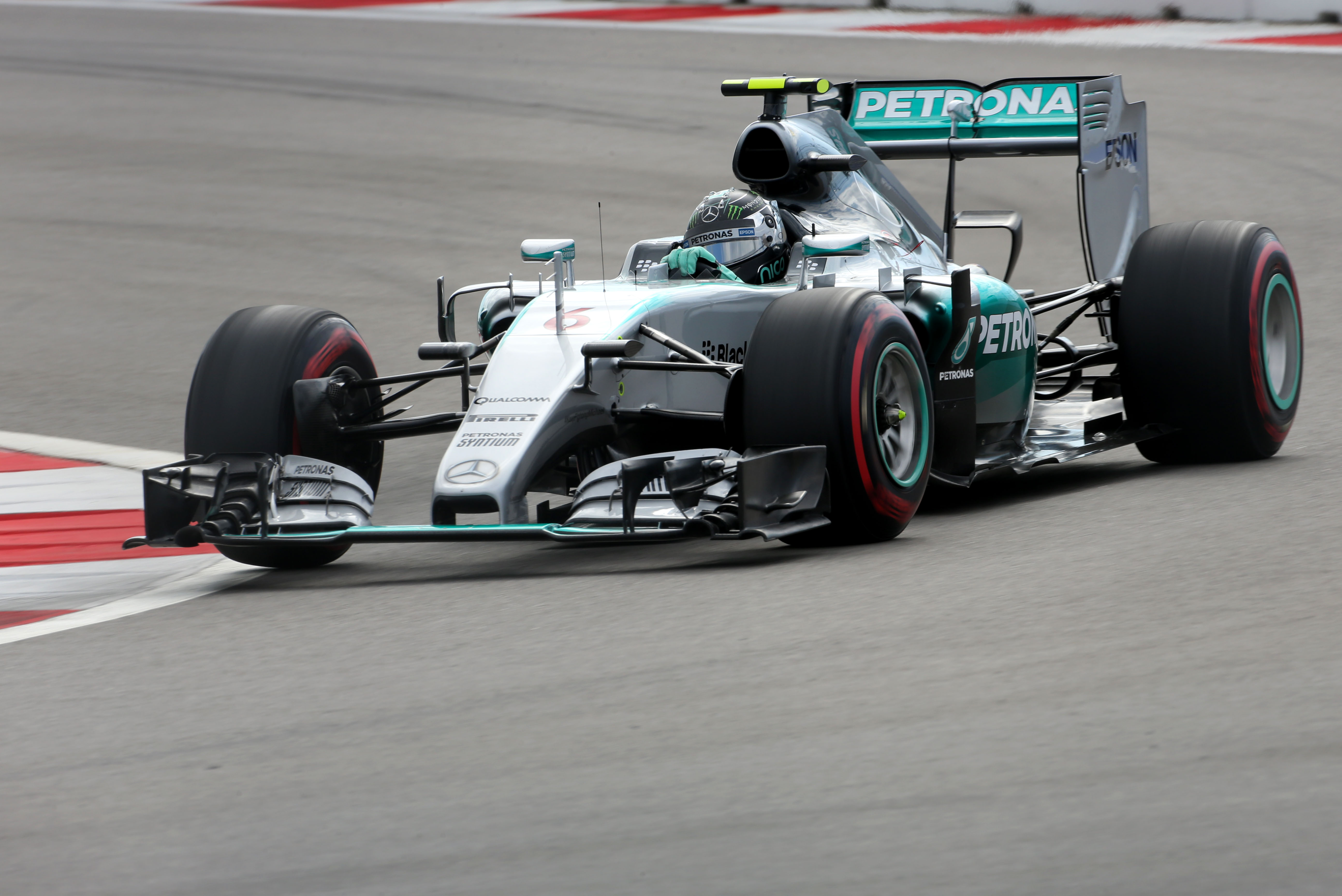 Kwalificatie: Rosberg pakt eenvoudig de pole