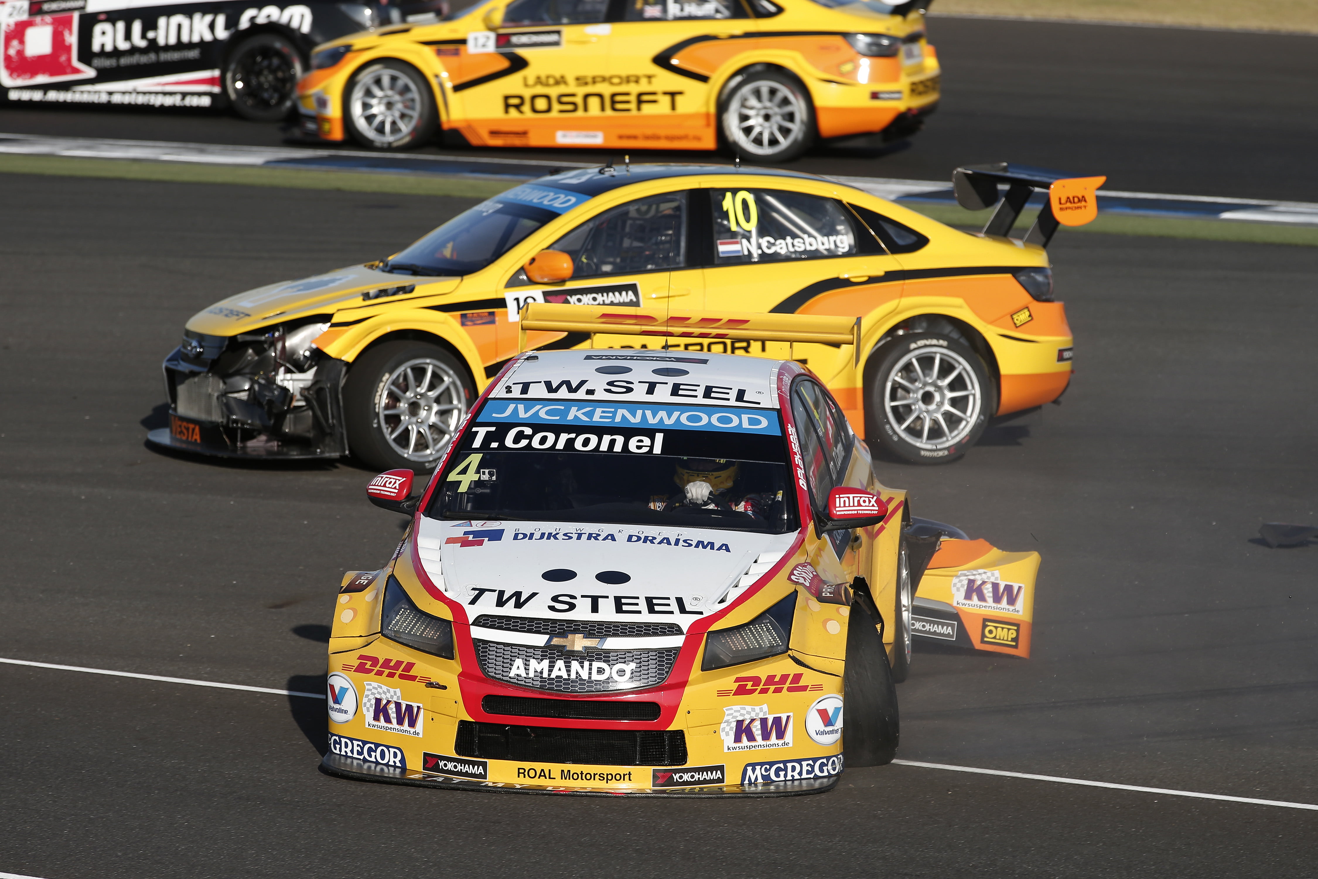 WTCC: Pech achtervolgt Coronel in Thailand