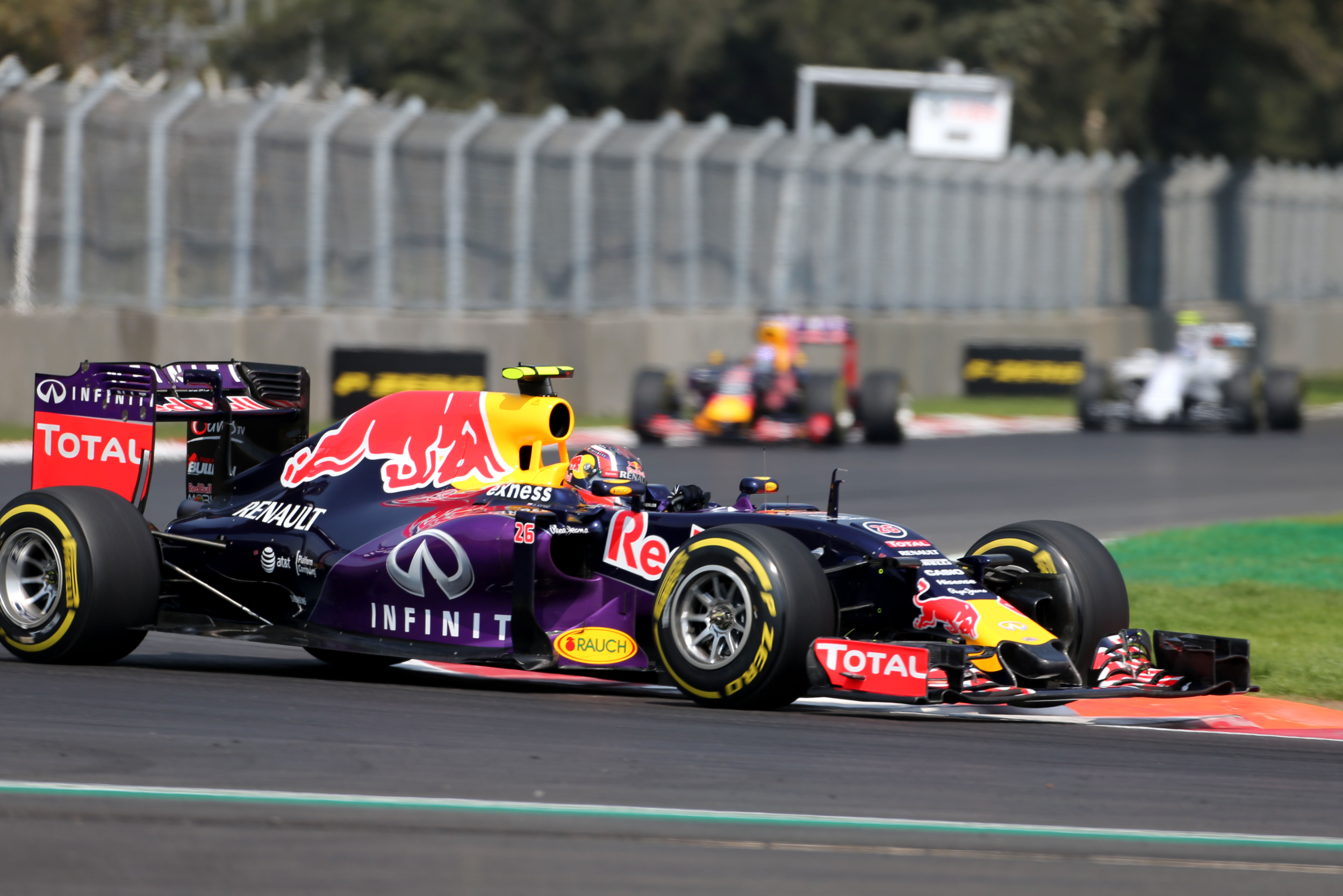 Red Bull gebruikt nieuwe Renault-motor in Brazilië