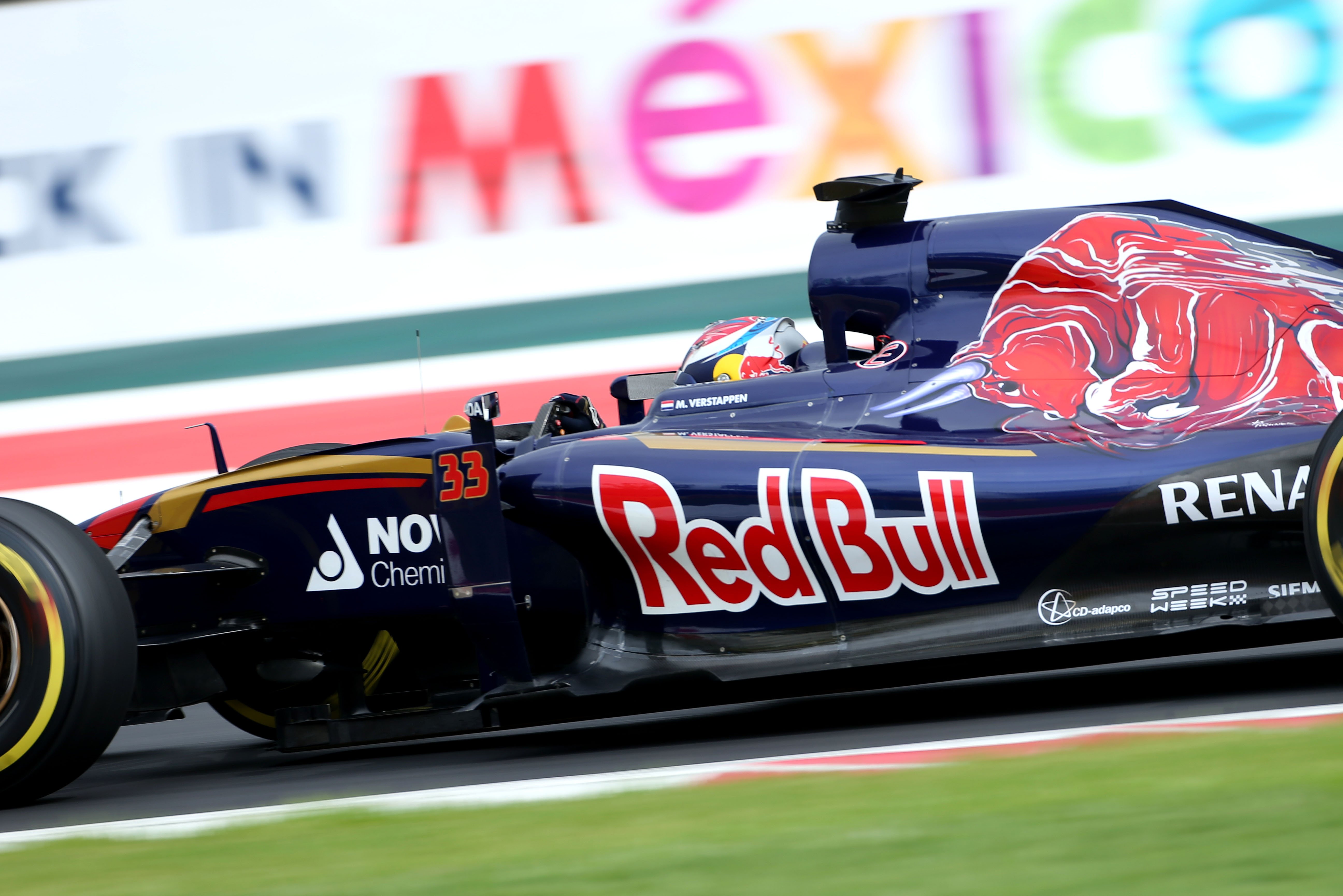 Verstappen verheugt zich op terugkeer naar Brazilië