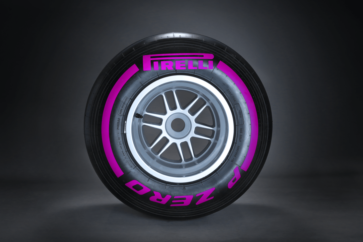 Pirelli presenteert nieuwe ultrasoft-band