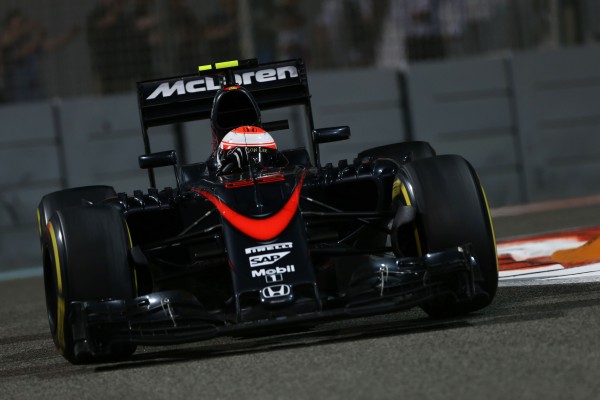 Formula One World Championship 2015, Round 18, Abu Dhabi Grand Prix, Abu Dhabi, United Arab Emirates, Sunday 29 November 2015 - Jenson Button (GBR) McLaren MP4-30.