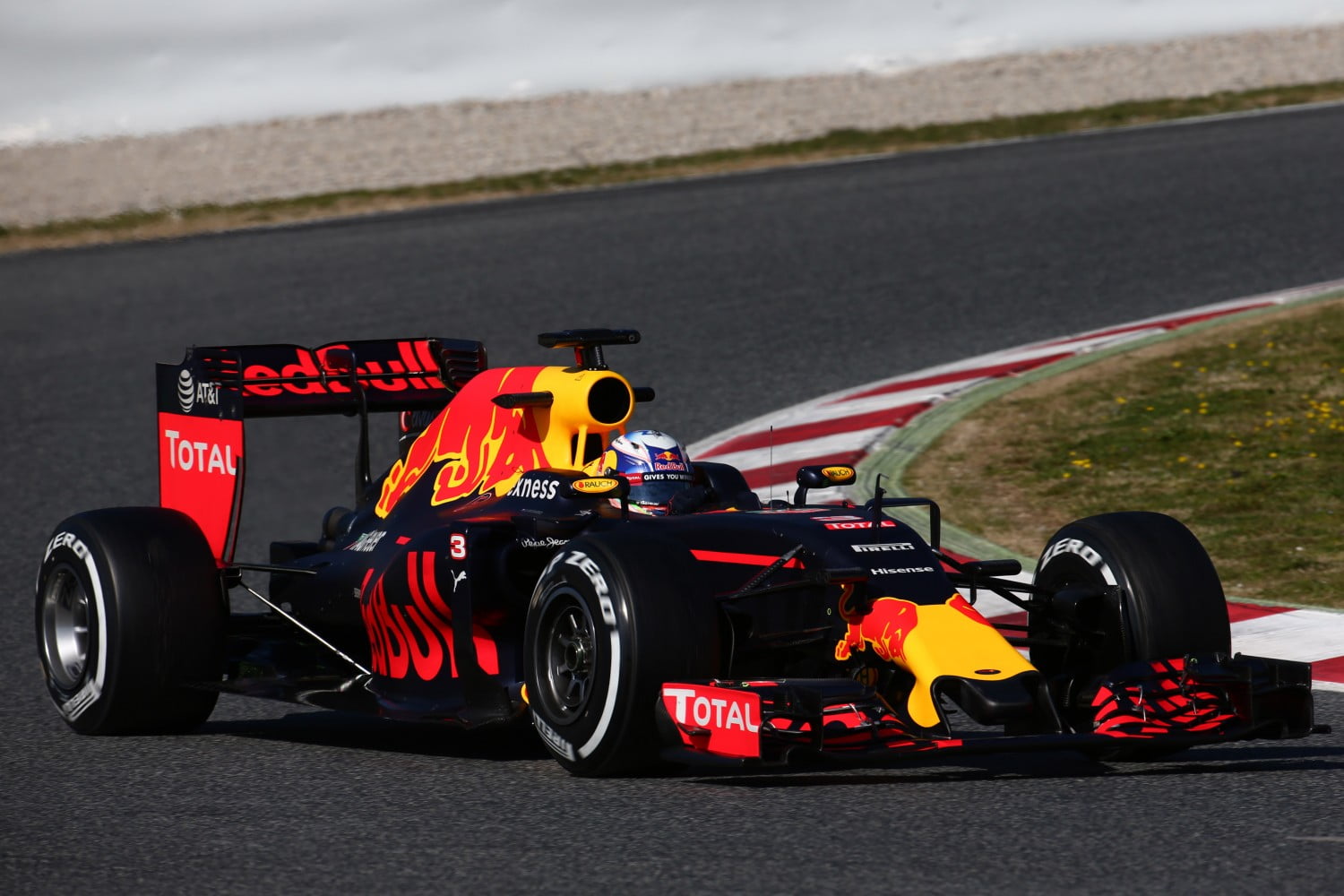 Marko: ‘Toekomst Red Bull op lange termijn niet zeker’