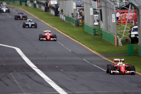 Formula One World Championship 2016, Round 1, Australian Grand Prix, Melbourne, Australia, Sunday 20 March 2016 - Sebastian Vettel (GER) Ferrari SF16-H leads the race.