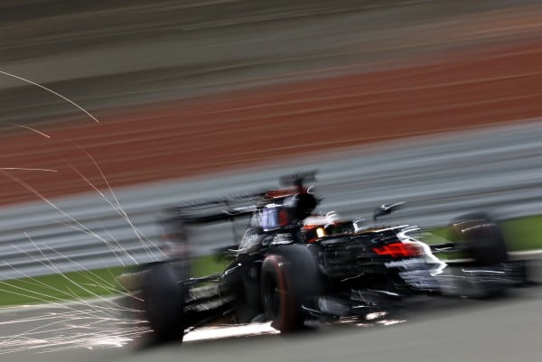 Formula One World Championship 2016, Round 2, Bahrain Grand Prix, Manama, Bahrain, Saturday 2 April 2016 - Stoffel Vandoorne (BEL), McLaren F1 Team