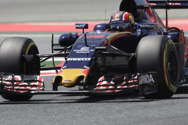 Formula One World Championship 2016, Round 5, Spanish Grand Prix, Barcelona, Spain, Saturday 14 May 2016 - Daniil Kvyat (RUS) Scuderia Toro Rosso STR11.