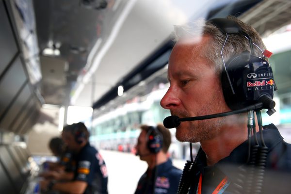 KUALA LUMPUR, MALAYSIA - MARCH 28: Infiniti Red Bull Racing Team Manager Jonathan Wheatley works on the pit wall during qualifying for the Malaysia Formula One Grand Prix at Sepang Circuit on March 28, 2015 in Kuala Lumpur, Malaysia. (Photo by Mark Thompson/Getty Images)