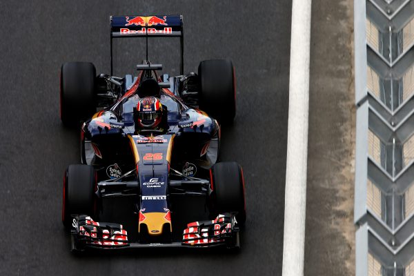 BAKU, AZERBAIJAN - JUNE 18: Daniil Kvyat of Russia driving the (26) Scuderia Toro Rosso STR11 Ferrari 060/5 turbo on track during qualifying for the European Formula One Grand Prix at Baku City Circuit on June 18, 2016 in Baku, Azerbaijan. (Photo by Charles Coates/Getty Images)