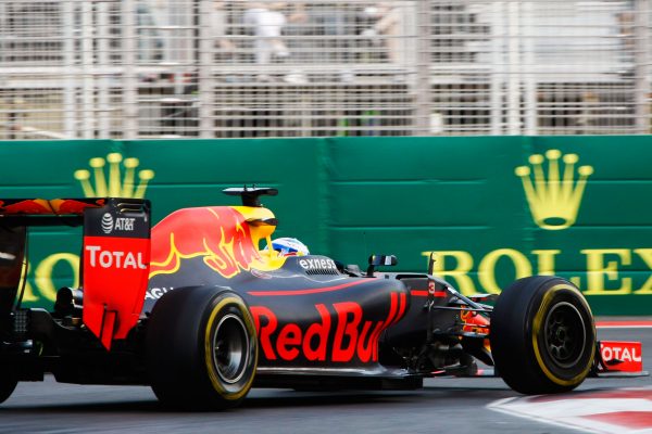 Formula One World Championship 2016, Round 8, European Grand Prix, Baku, Azerbaijan, Sunday 19 June 2016 - Daniel Ricciardo (AUS) Red Bull Racing RB12.