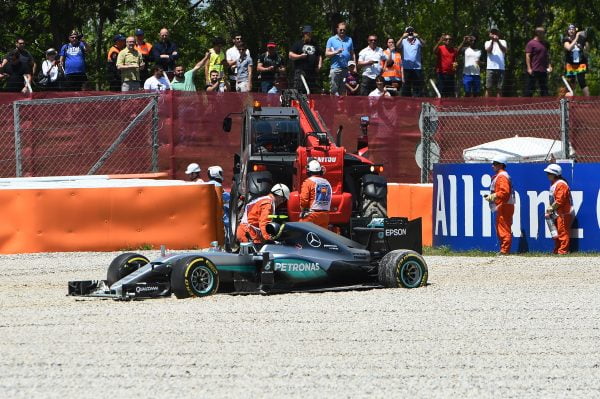 www.sutton-images.com The crashed car of Nico Rosberg (GER) Mercedes-Benz F1 W07 Hybrid is recovered at Formula One World Championship, Rd5, Spanish Grand Prix, Race, Barcelona, Spain, Sunday 15 May 2016. BEST IMAGE