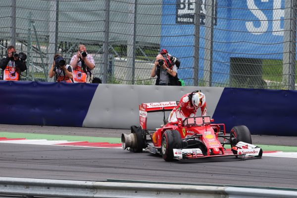 Formula One World Championship 2016, Round 9, Austrian Grand Prix, Spielberg, Austria, Sunday 3 July 2016 - Sebastian Vettel (GER) Ferrari SF16-H retired from the race when his rear tyre exploded.