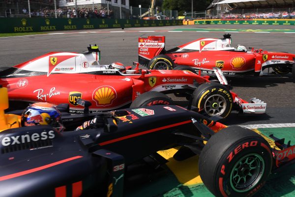 www.sutton-images.com Max Verstappen (NED) Red Bull Racing RB12, Kimi Raikkonen (FIN) Ferrari SF16-H and Sebastian Vettel (GER) Ferrari SF16-H collide at the start of the race at Formula One World Championship, Rd13, Belgian Grand Prix, Race, Spa Francorchamps, Belgium, Sunday 28 August 2016.