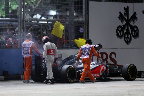 In 2012 veranderde een welhaast zekere overwinning voor Lewis Hamilton in een roemloze aftocht.
