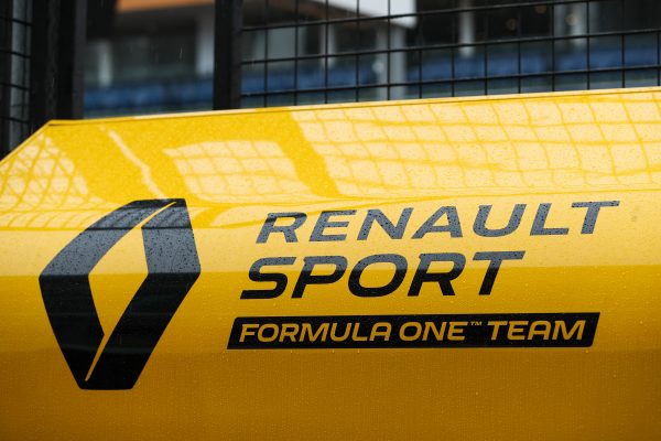 www.sutton-images.com Renault Sport F1 Team pit wall gantry at Formula One World Championship, Rd15, Singapore Grand Prix, Preparations, Marina Bay Street Circuit, Singapore, Wednesday 14 September 2016.