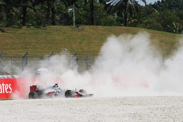 Formula One World Championship 2016, Round 16, Malaysian Grand Prix, Kuala Lumpur, Malaysia, Sunday 2 October 2016 - Romain Grosjean (FRA) Haas F1 Team VF-16 crashed out of the race.