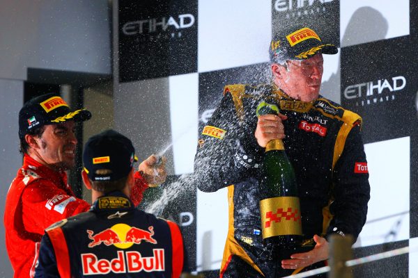 Voor het eerst sinds lange tijd mag Kimi Räikkönen in 2012 weer als racewinnaar de champagnedouche ondergaan.