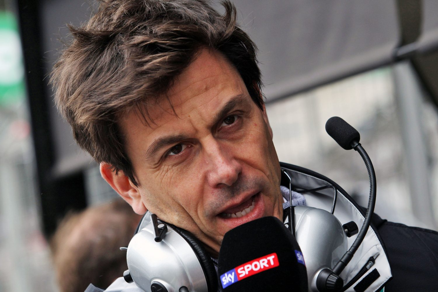 Wolff: ‘F1 moet niet lukraak dingen gaan uitproberen’