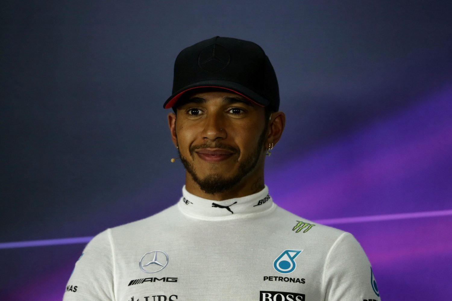 Hamilton wil MotoGP en NASCAR proberen