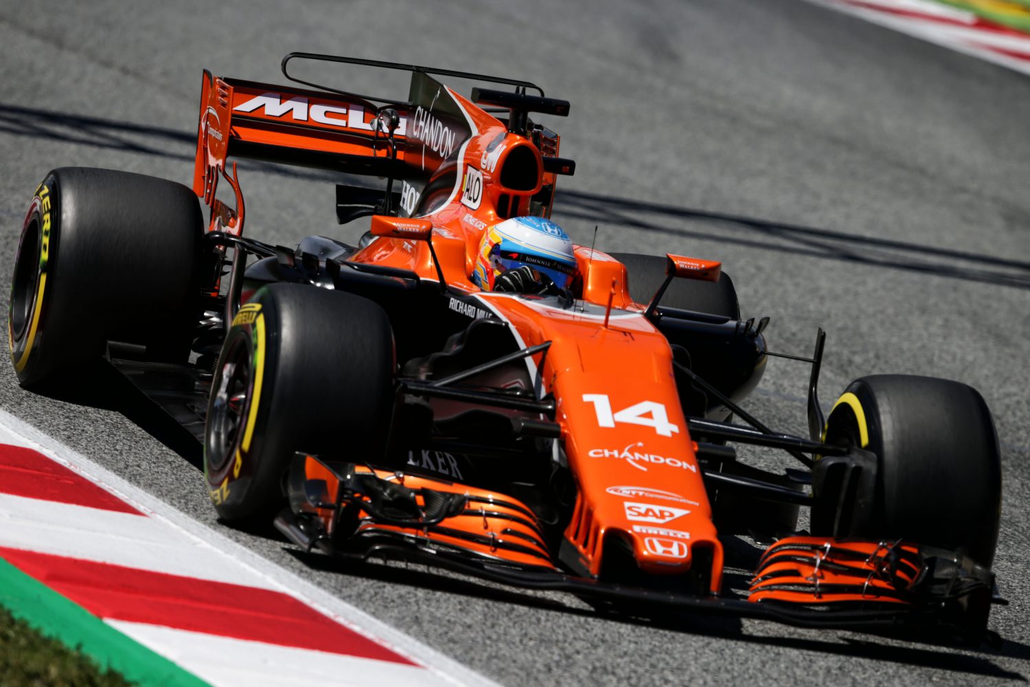 Alonso verrast voor eigen publiek met P7 in kwalificatie