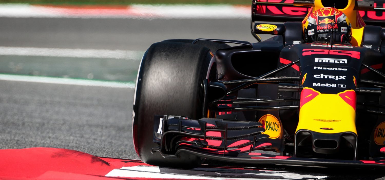 Red Bull: ‘Sloegen verkeerde weg in door Pirelli-tests’