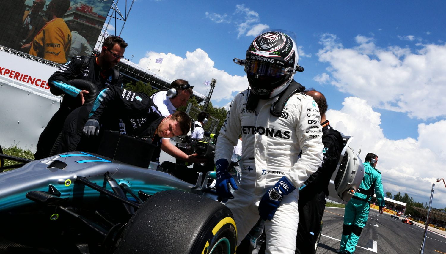 Bottas: ‘Te vroeg om over contract te onderhandelen’