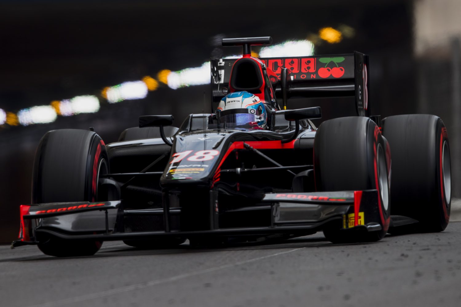 F2: De Vries wint sprintrace in Monaco