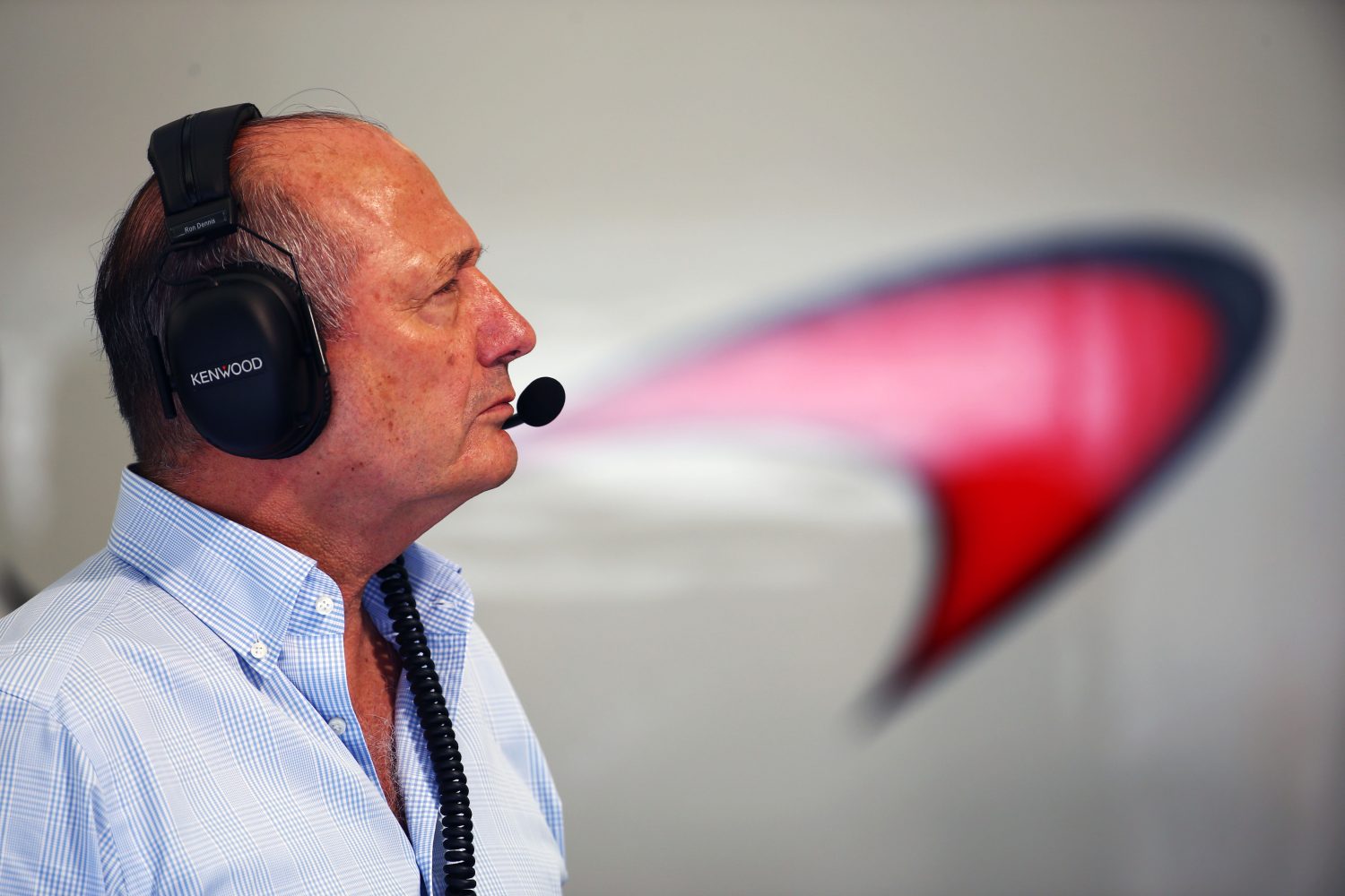 ‘Ron Dennis verkoopt belang in McLaren’