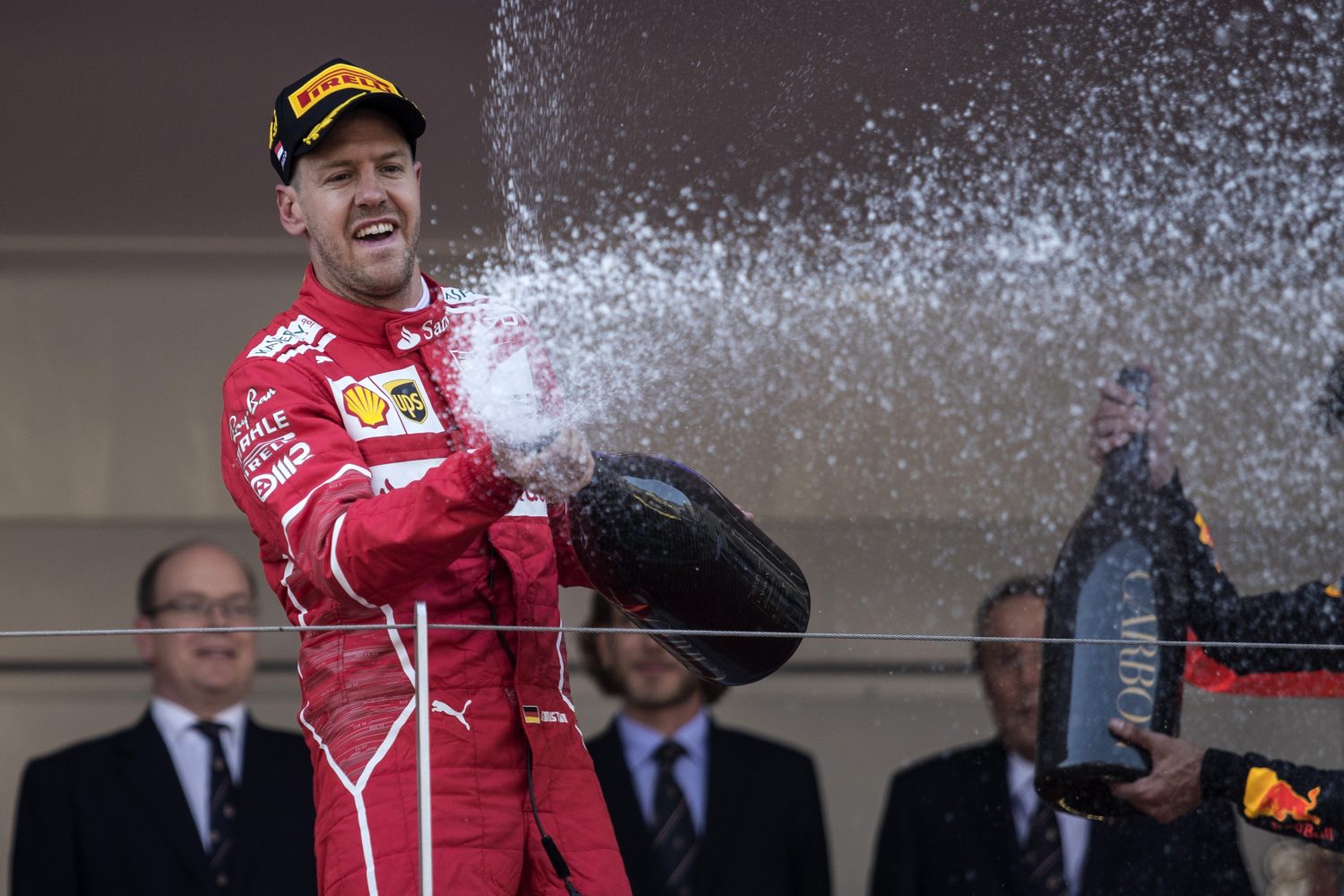 Ferrari: ‘Vettel mag van ons blijven’