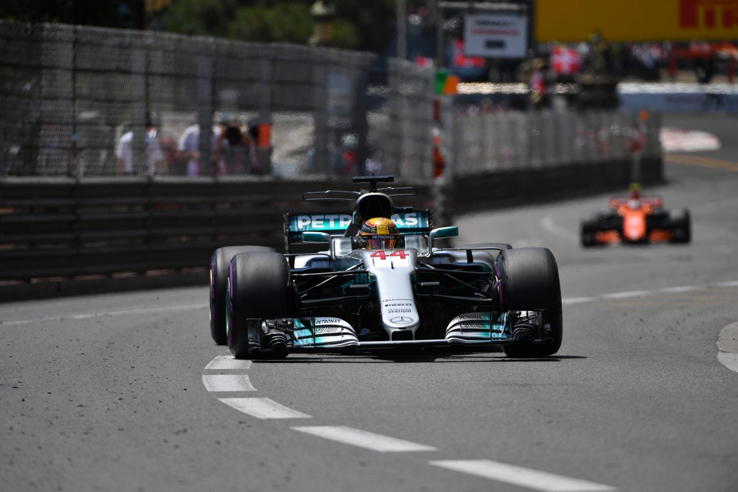 Hamilton verklaart tegenslagen Sotsji en Monaco