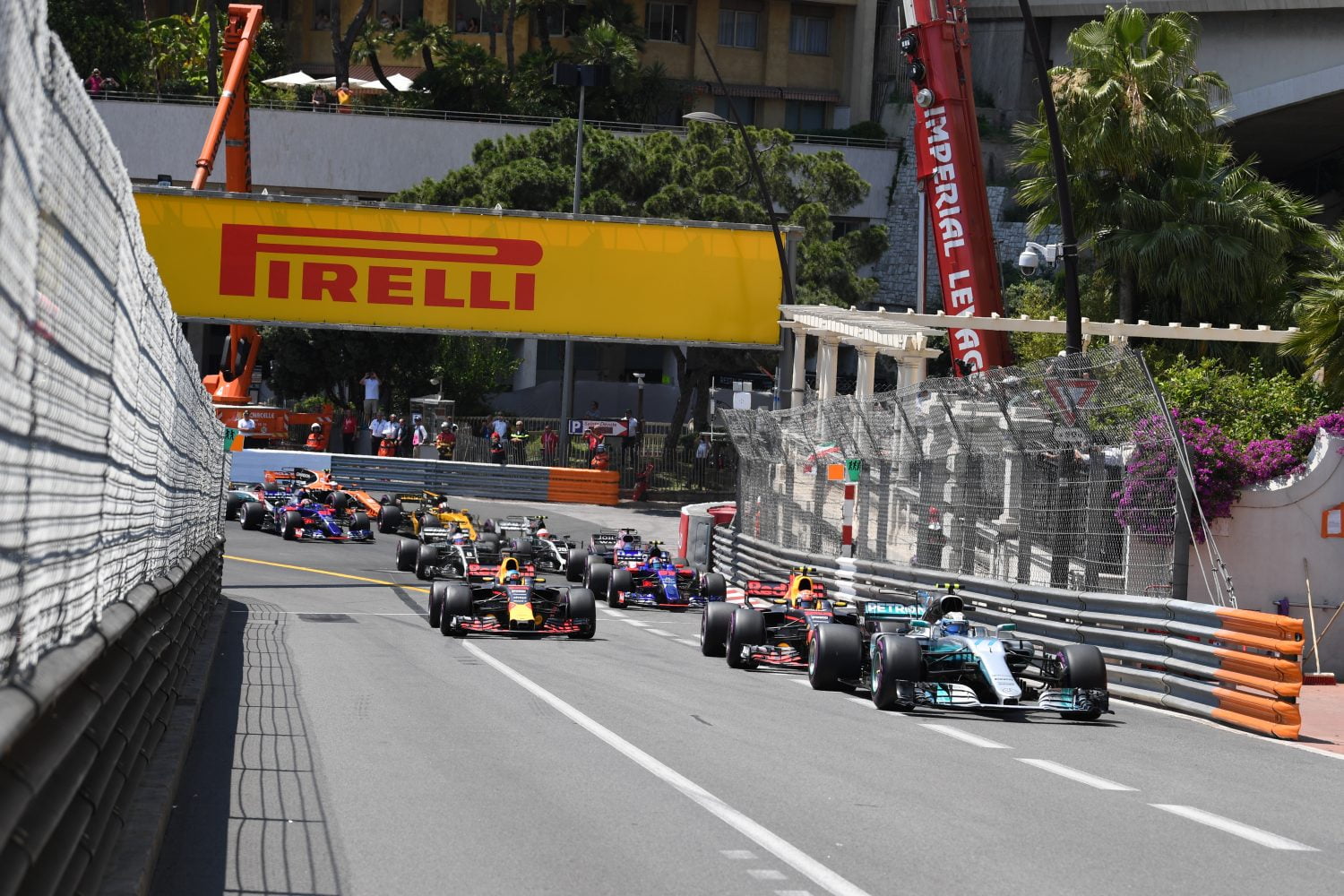 FIA keurt voorlopige F1-kalender 2018 goed