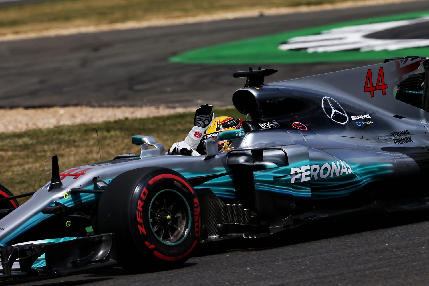 VT3: Hamilton snelste in Silverstone