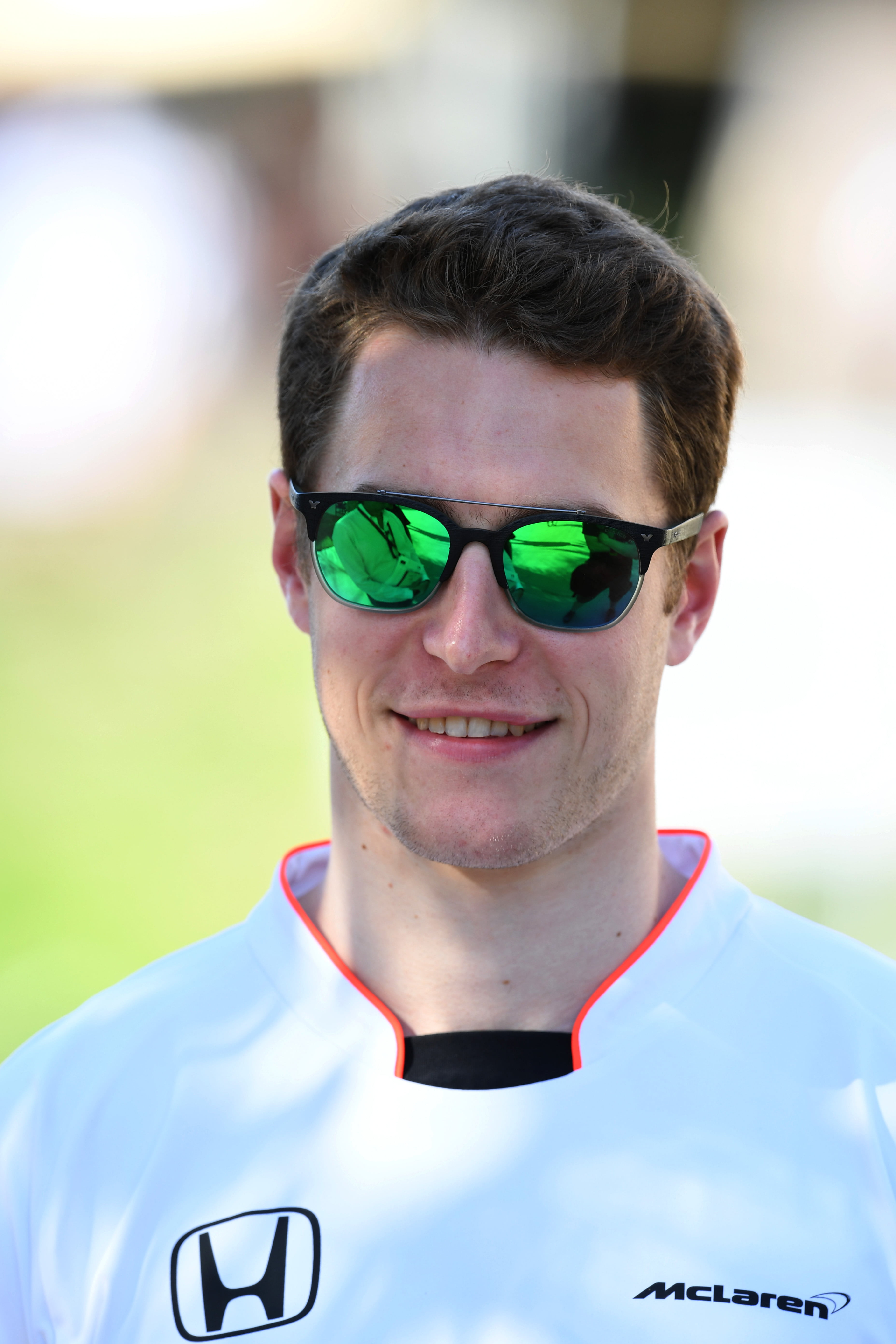 Stoffel Vandoorne: Hij reed vorig jaar weliswaar het hele weekend in Bahrein voor McLaren, maar stond oorspronkelijk niet ingeroosterd. Bij de medische keuring bleek Fernando Alonso onvoldoende hersteld van zijn zware klapper in Australië. Stoffel Vandoorne verving hem met verve en pakte direct zijn eerste WK-punt met de tiende plaats.