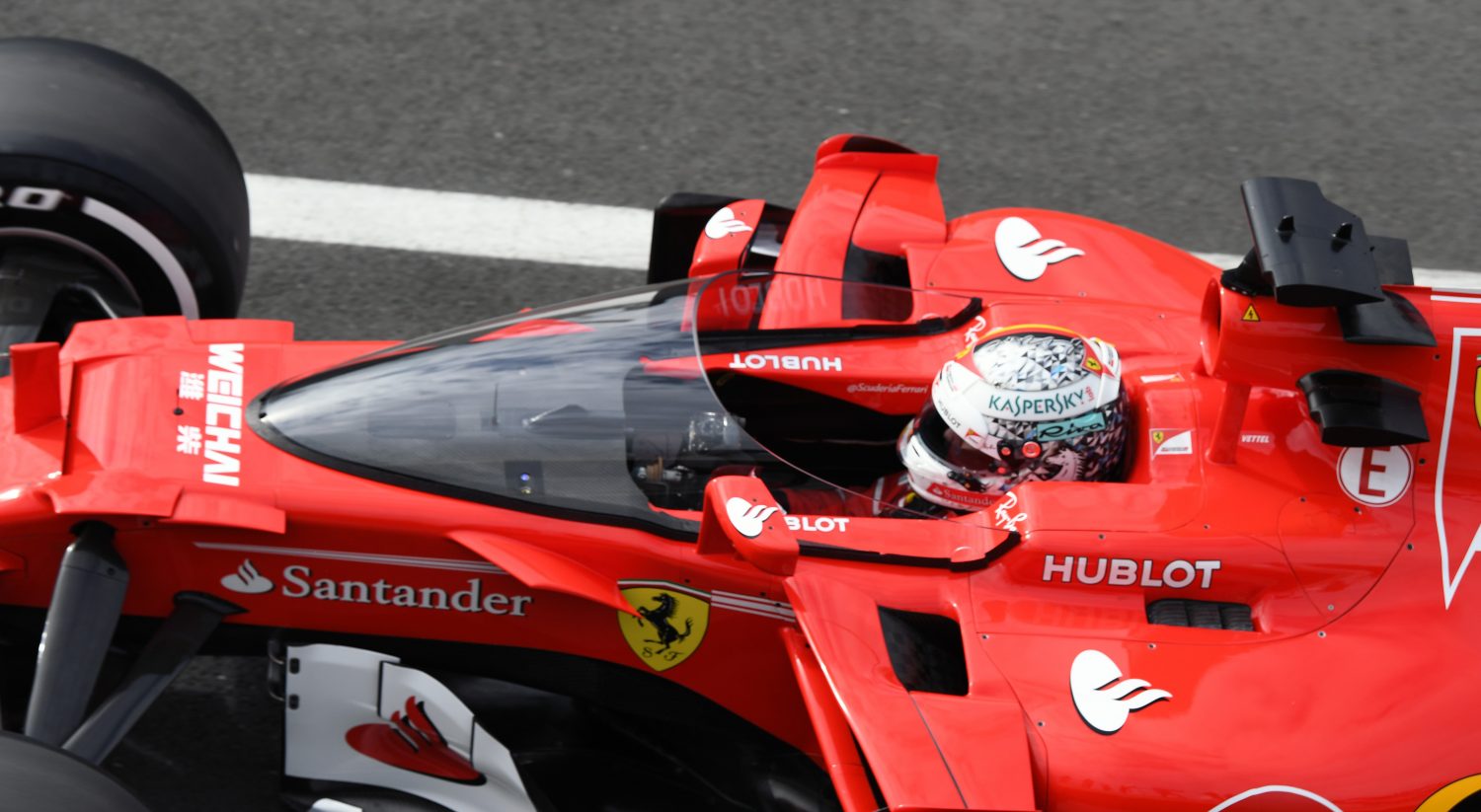 Vettel werd duizelig van cockpitschild