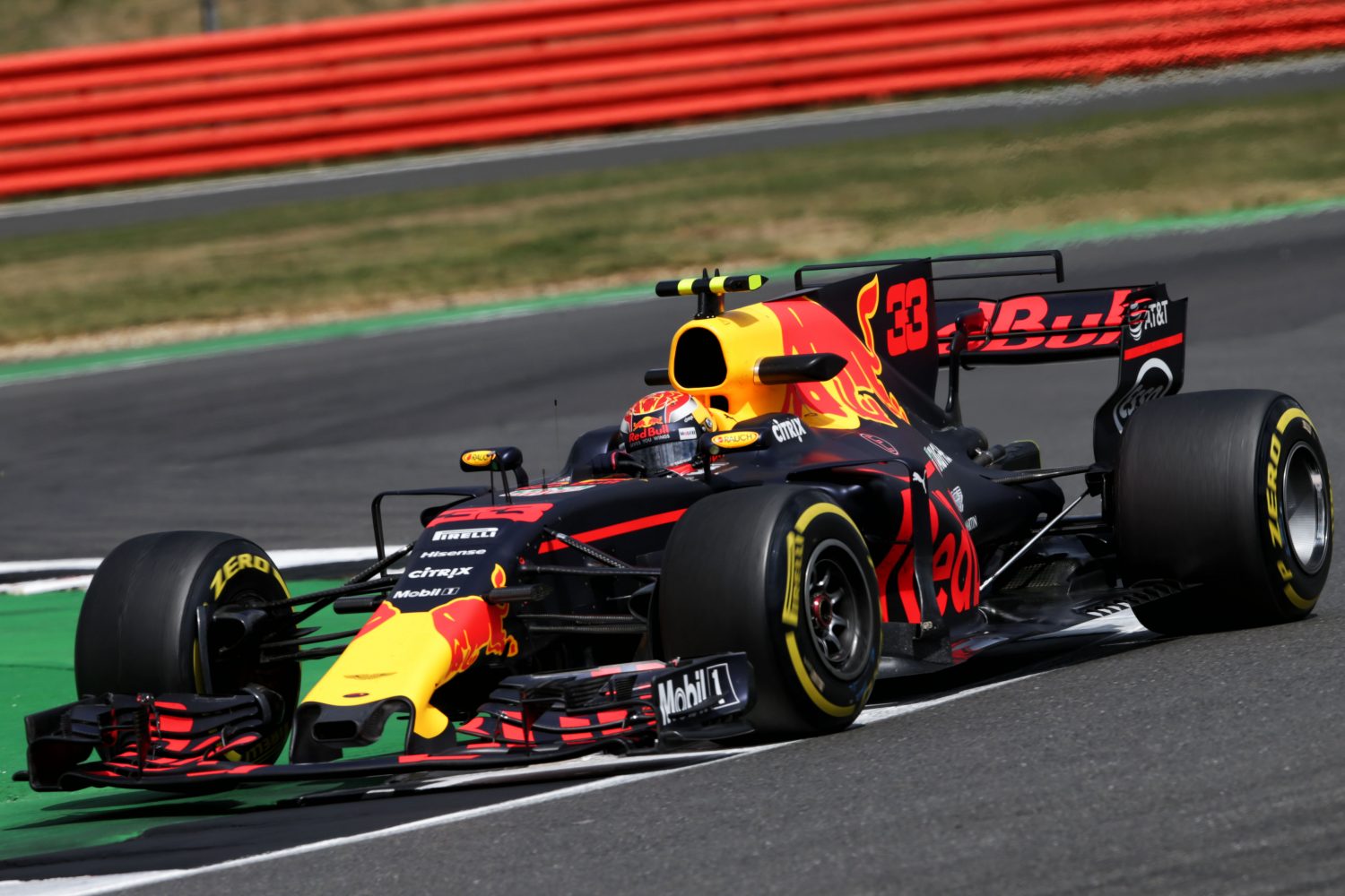 Max Verstappen achtste in slottraining