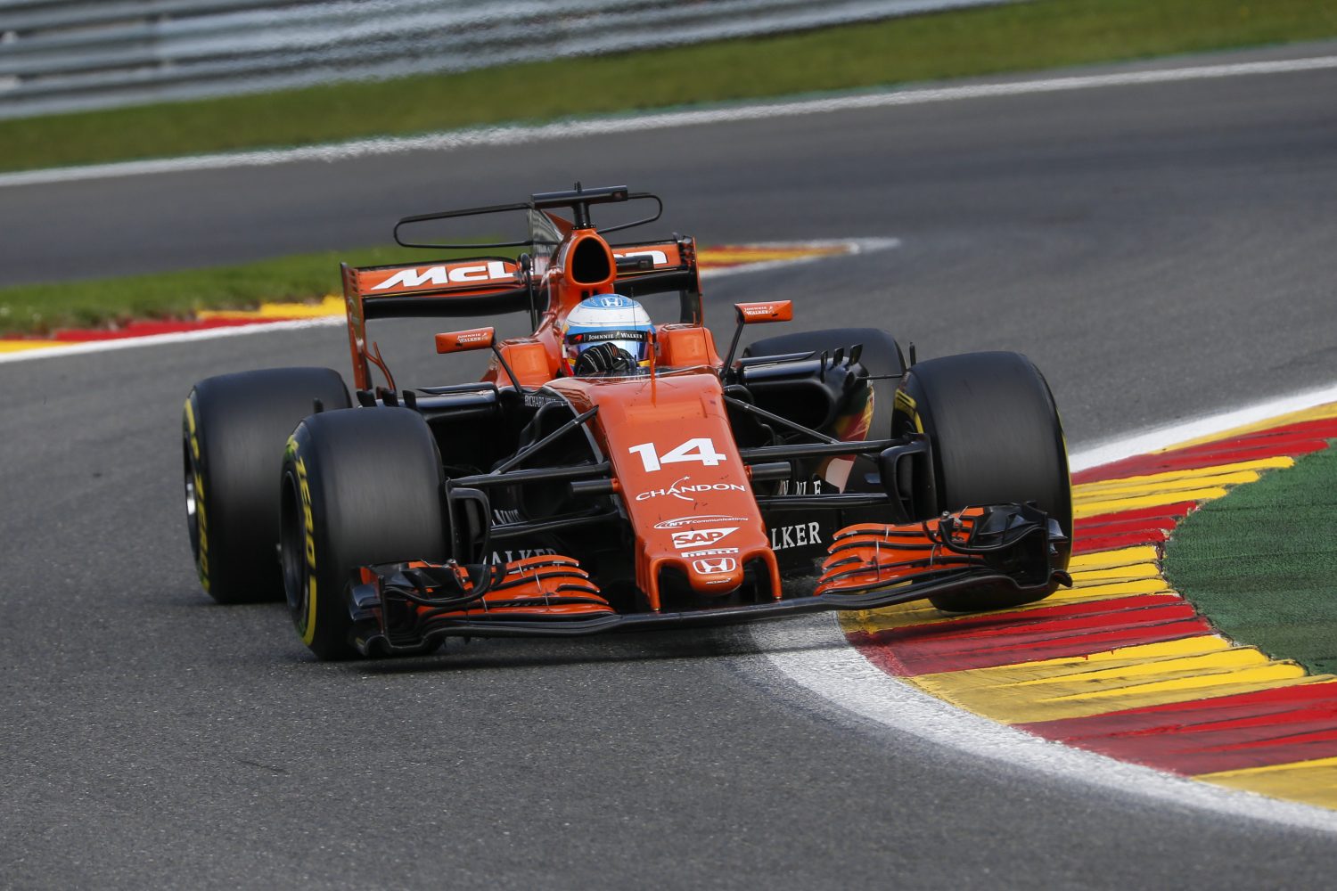 Alonso: ‘Gebrek aan snelheid werd al snel duidelijk’