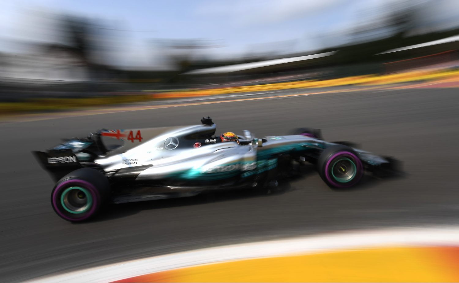 Mercedes: ‘Pas na het seizoen met Hamilton om de tafel’