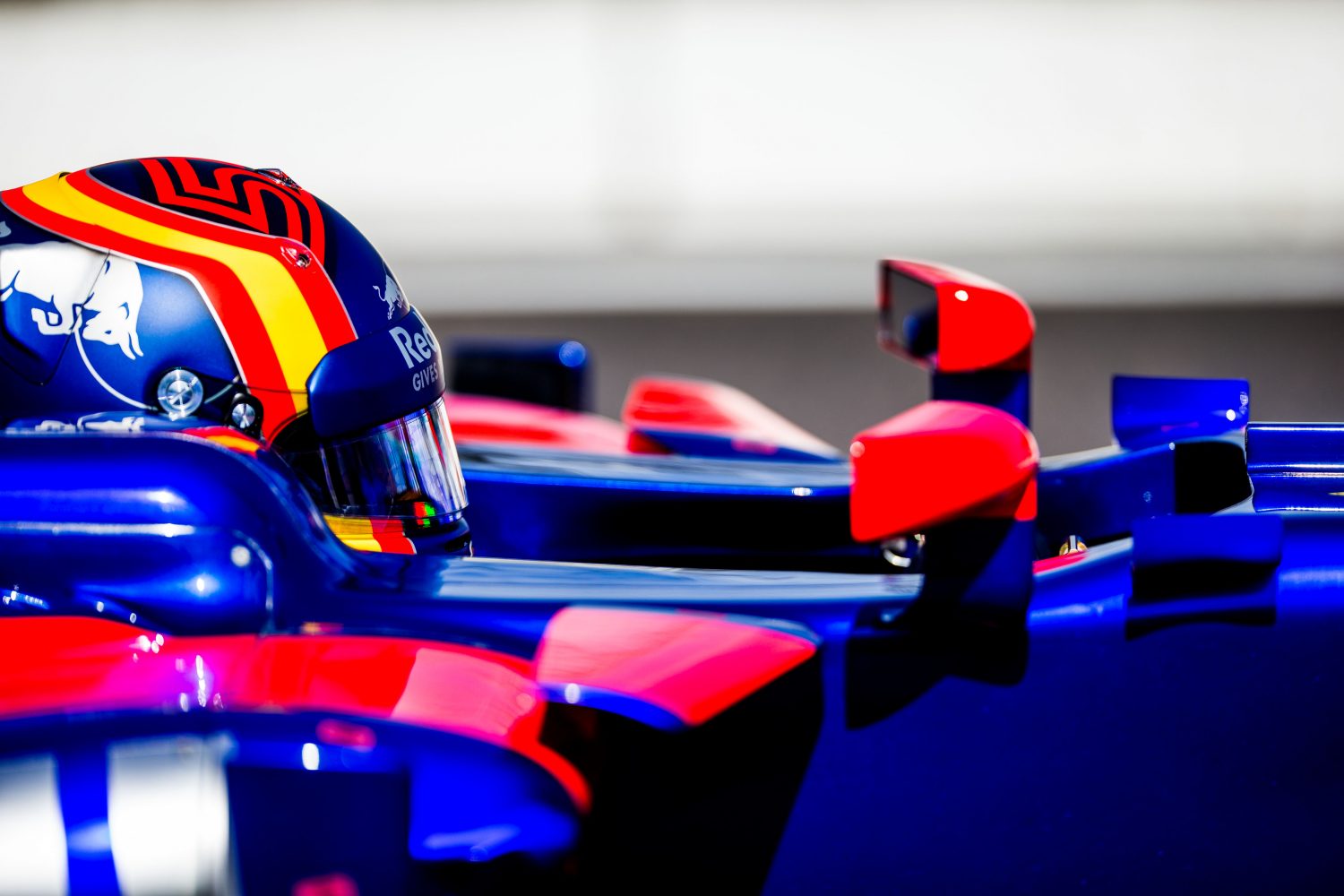 Video – Sainz over zijn leerschool Toro Rosso, Red Bull en Alonso
