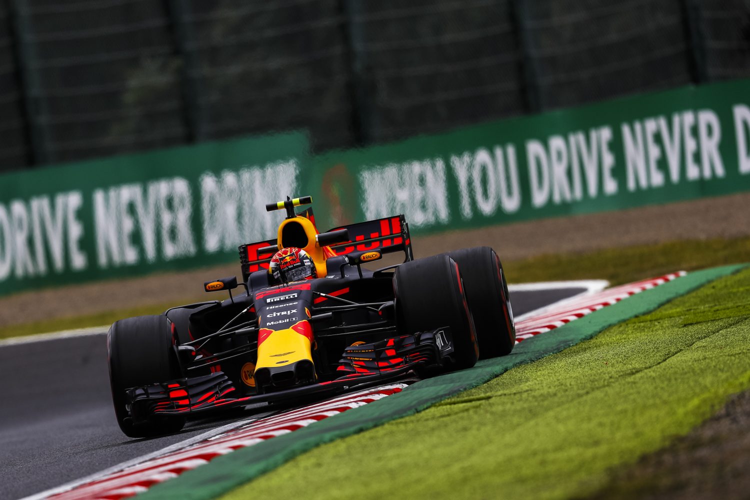 Verstappen: ‘Zou nooit overstappen zonder gelijke status’