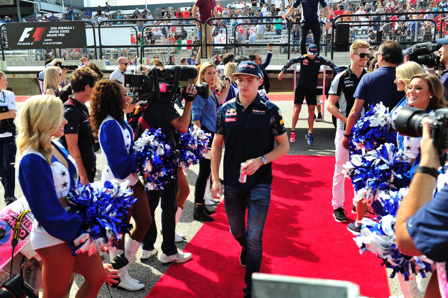 Verstappen verheugt zich op Amerikaanse road trip