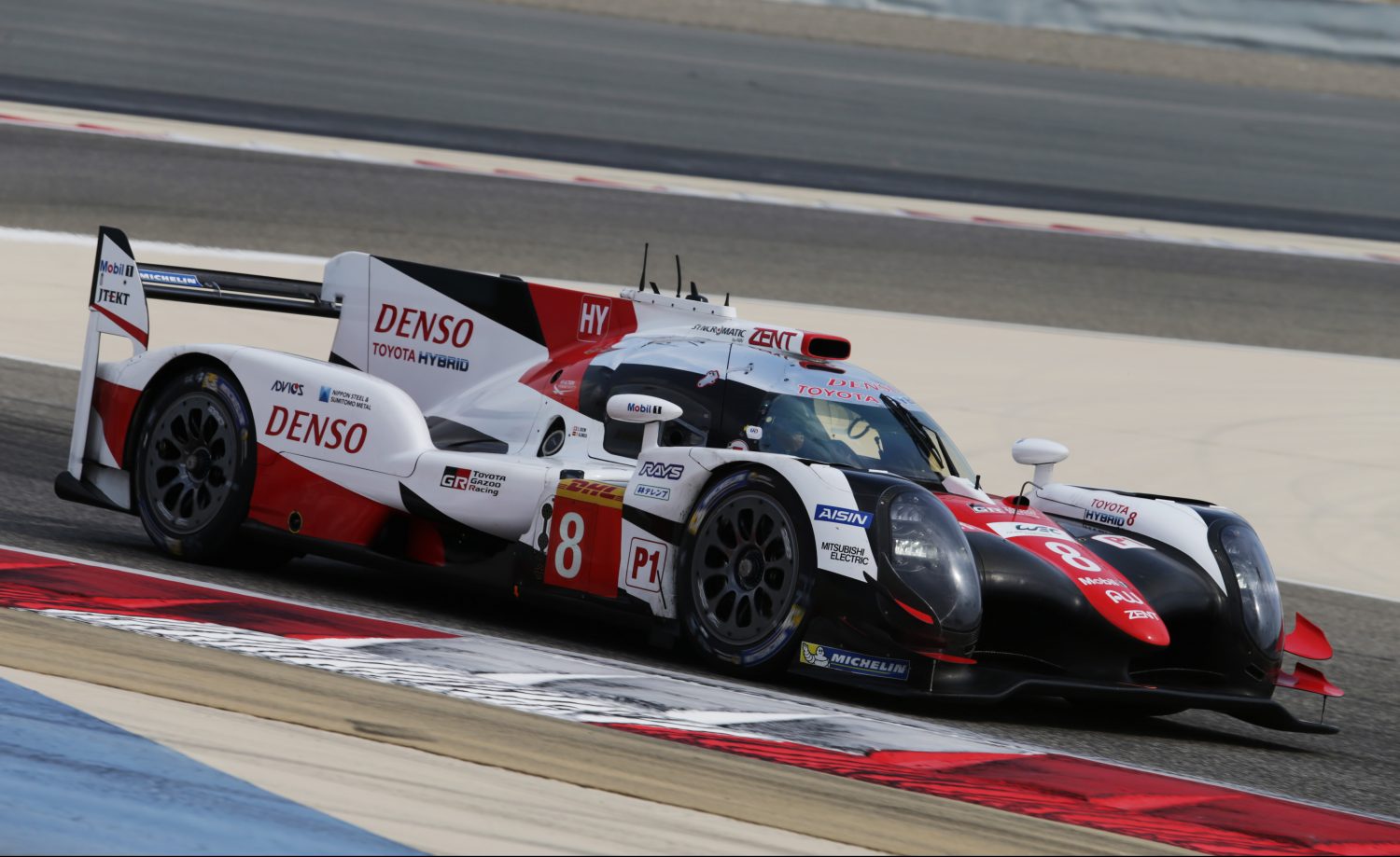 Alonso: ‘Geweldig om Toyota LMP1-auto te testen’