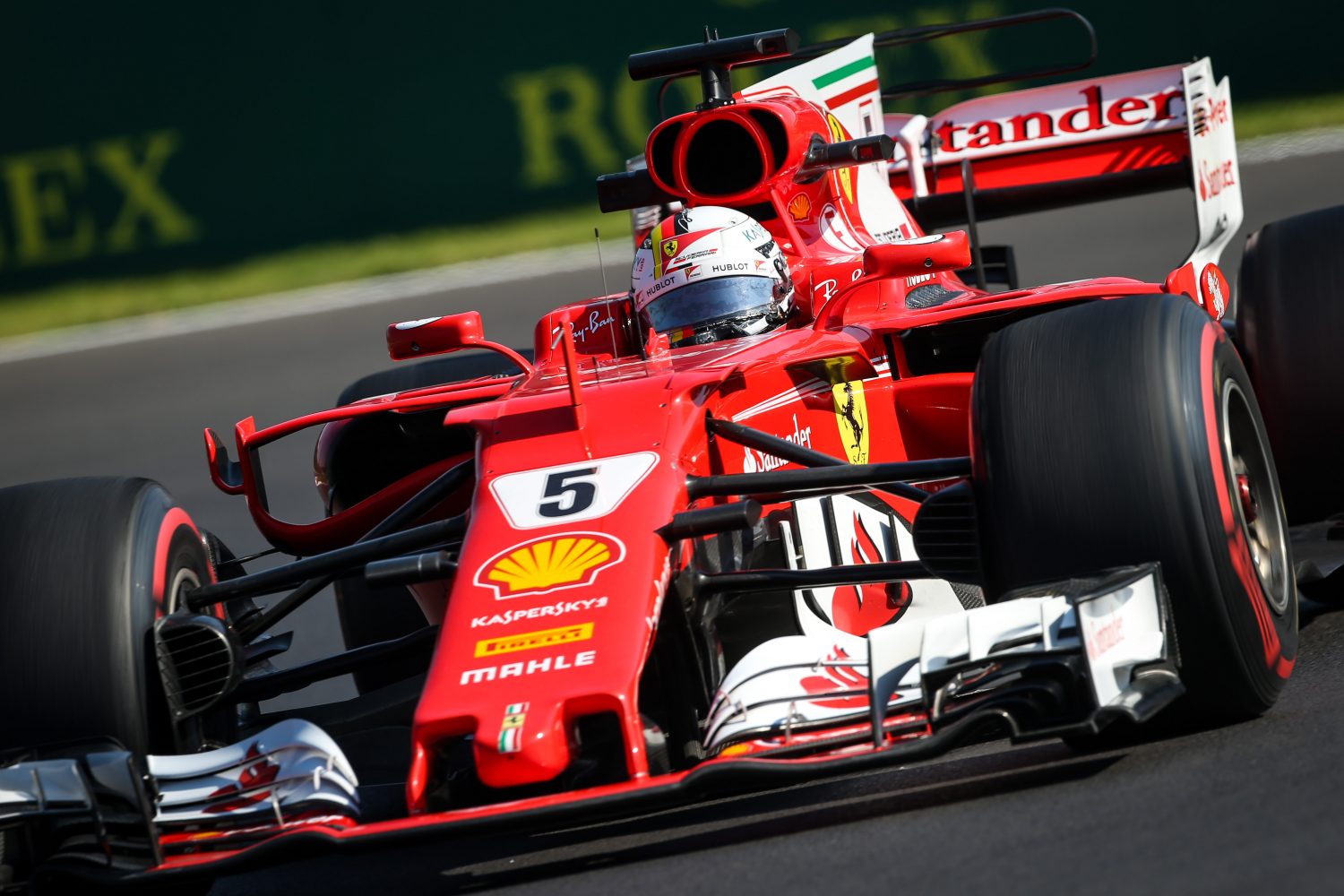 Ferrari waarschuwt Liberty Media en dreigt met stoppen