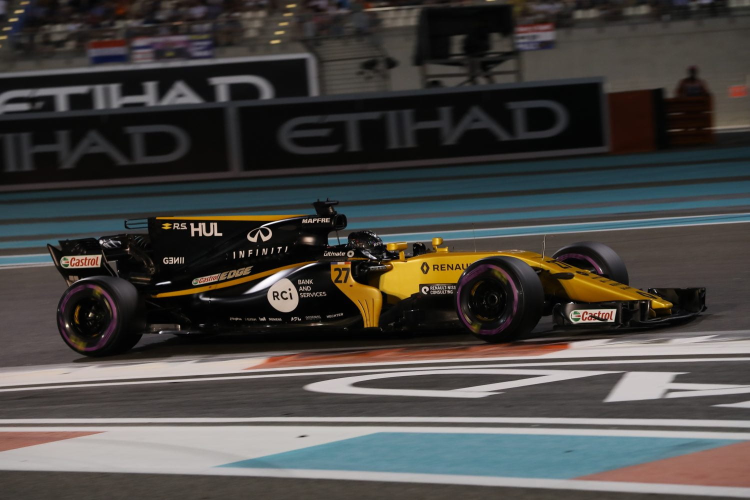 Hülkenberg helpt Renault met P6 aan zesde plek in WK