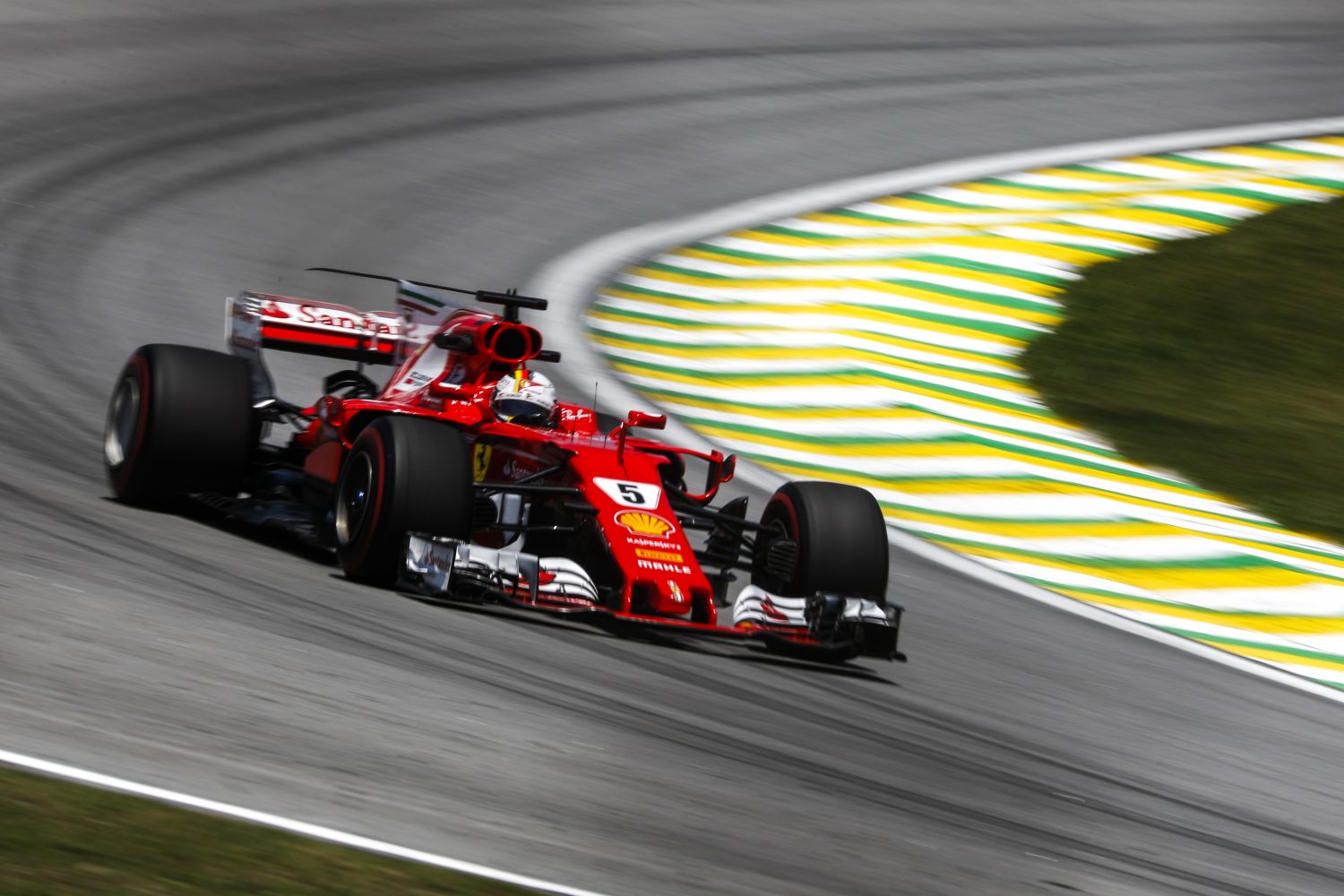 Ferrari wil met zege in GP Abu Dhabi de winter in